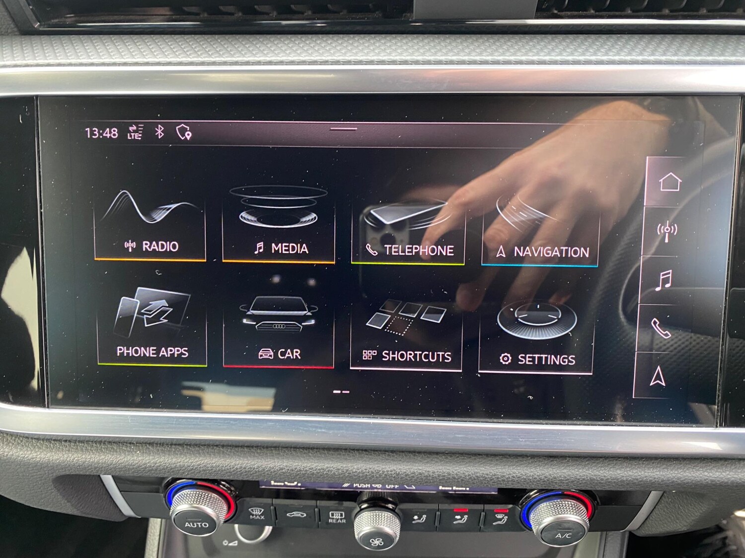 Vehicle 29