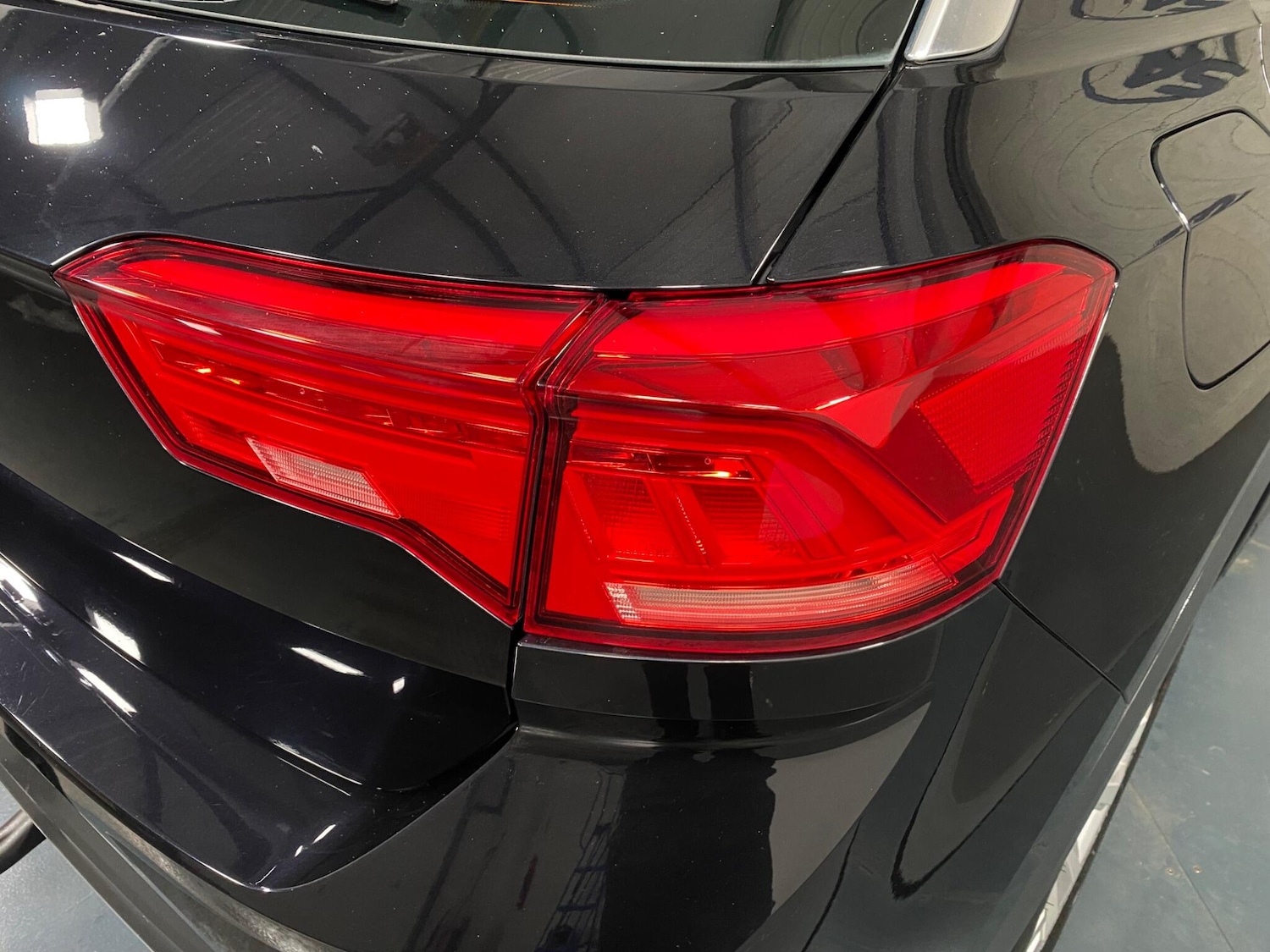 Used Volkswagen T-Roc 2018 for sale - 76537610: Photo 23