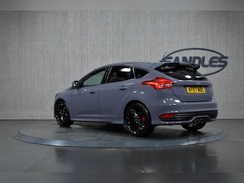 Used Ford Focus 2017 for sale - 77144216: Photo