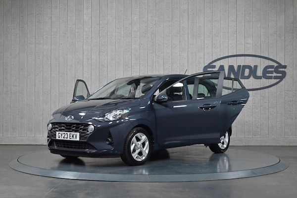 Used Hyundai i10 2023 for sale - 75198869: Photo 15