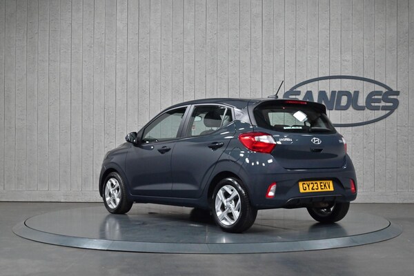 Used Hyundai i10 2023 for sale - 75198869: Photo 4