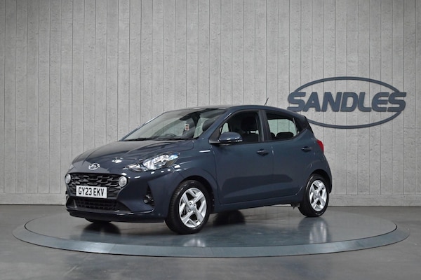 Used Hyundai i10 2023 for sale - 75198869: Photo 7