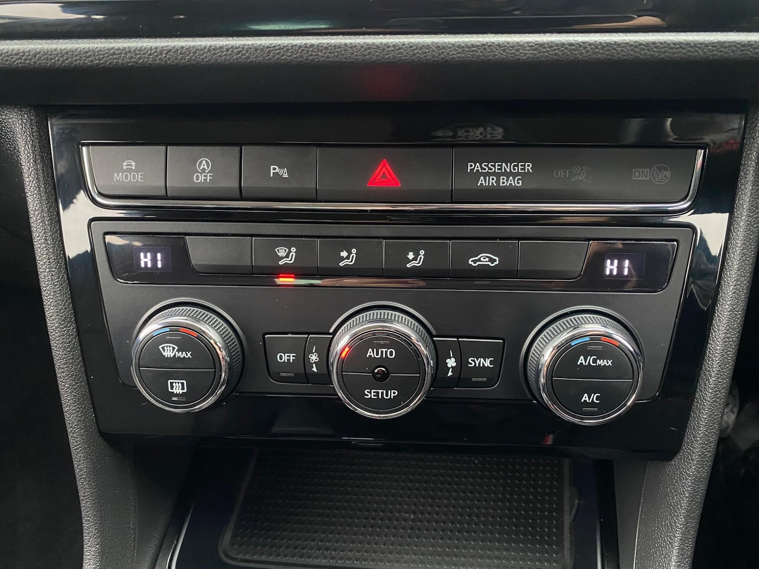 Used SEAT Leon for sale - 77215464: Photo 40