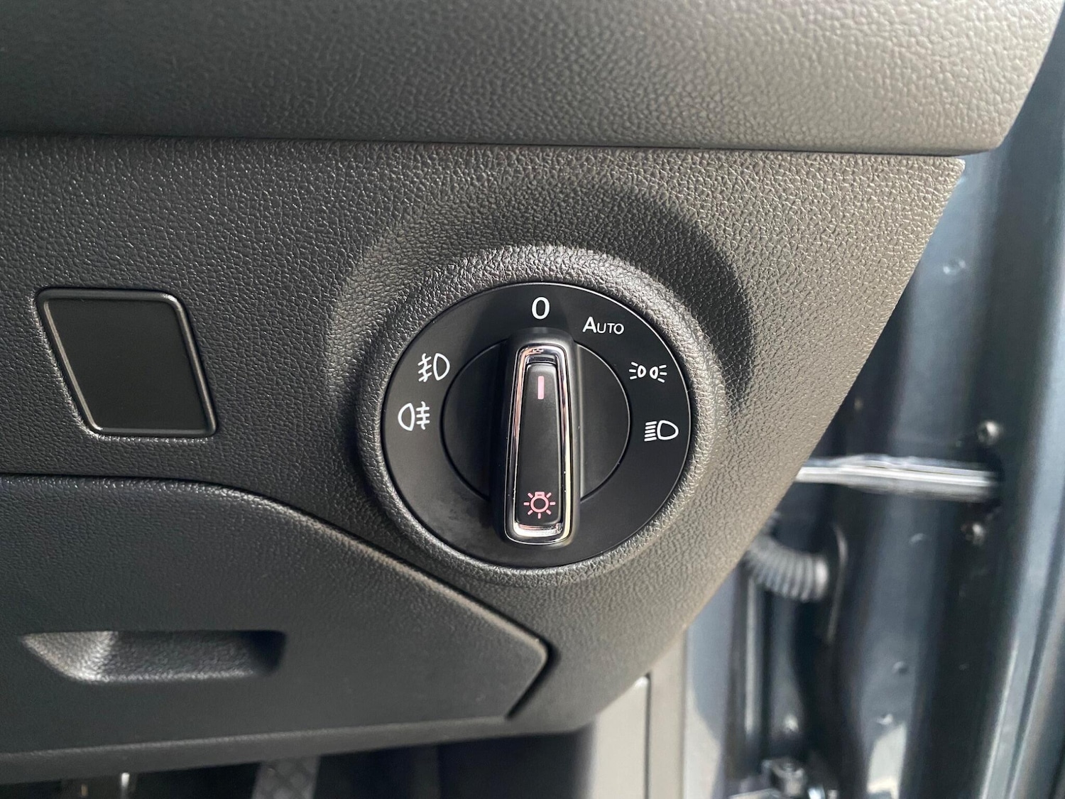 Used SEAT Leon for sale - 77215464: Photo 51