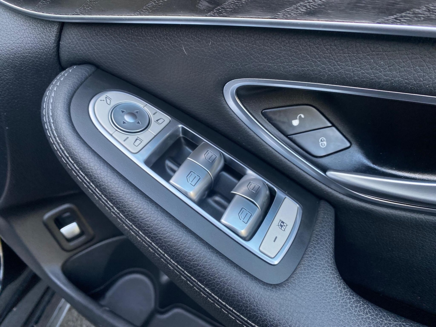 Used Mercedes-Benz C Class 2017 for sale - 76990581: Photo 46