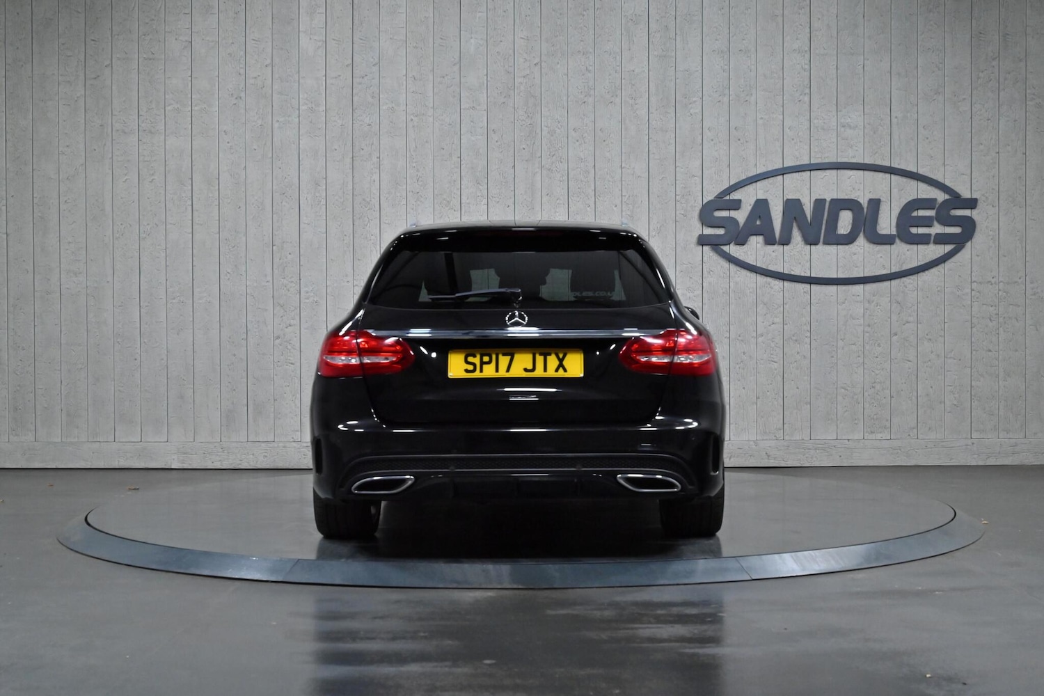 Used Mercedes-Benz C Class 2017 for sale - 76990581: Photo 5