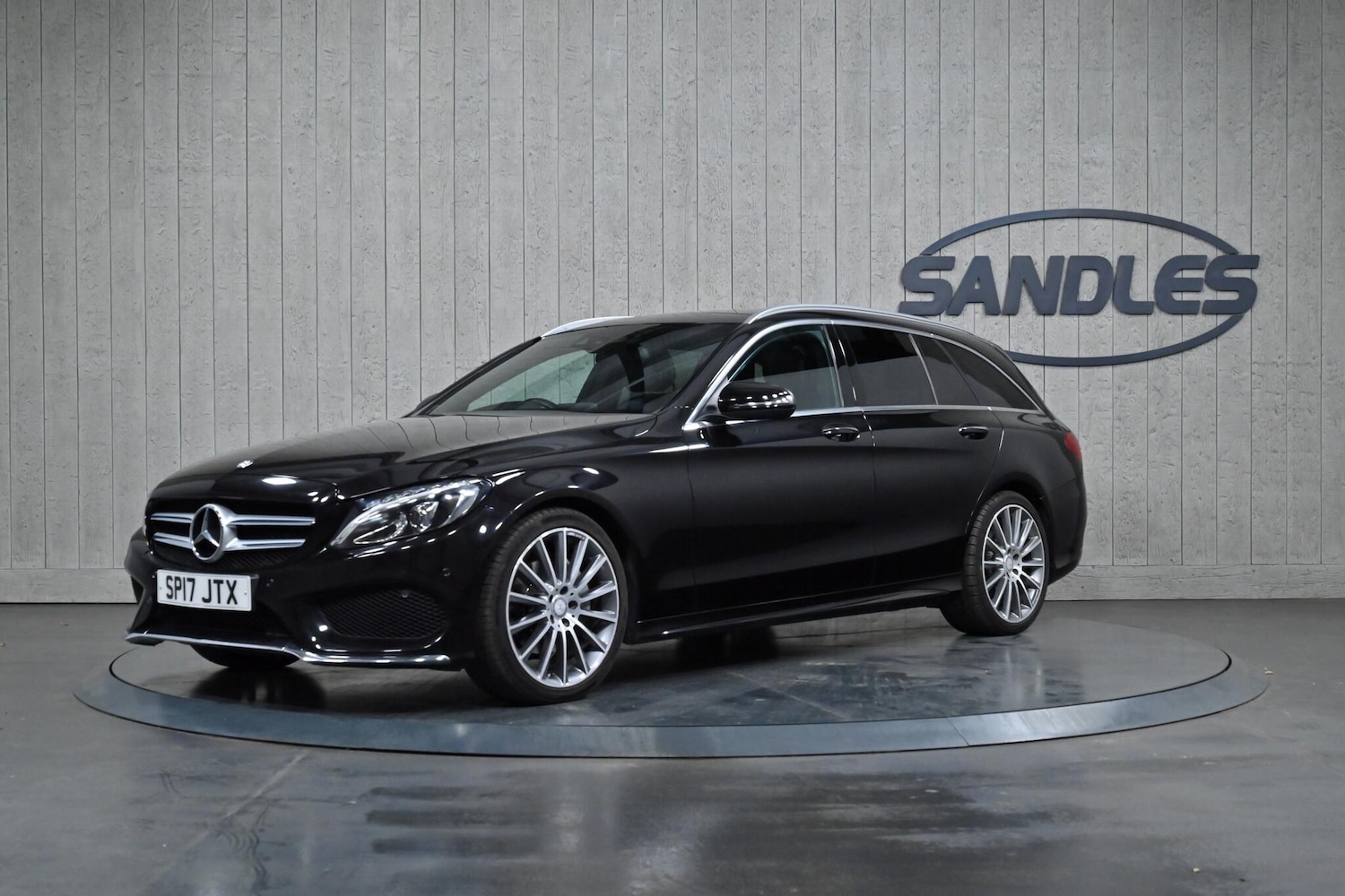 Used Mercedes-Benz C Class 2017 for sale - 76990581: Photo 7