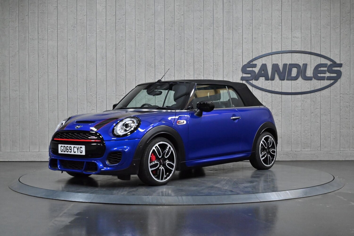 Used MINI Convertible 2019 for sale - 76727971: Photo 15