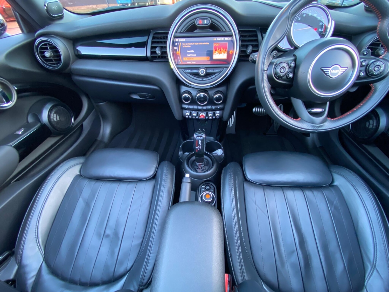 Used MINI Convertible 2019 for sale - 76727971: Photo 29