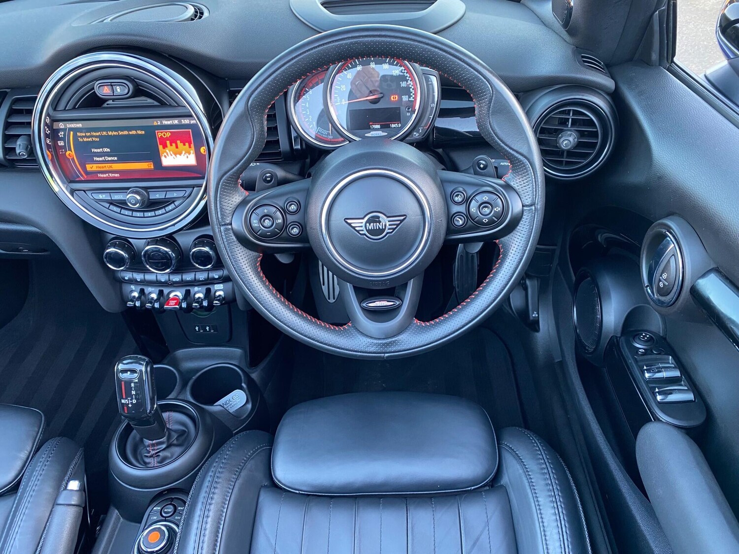 Used MINI Convertible 2019 for sale - 76727971: Photo 30
