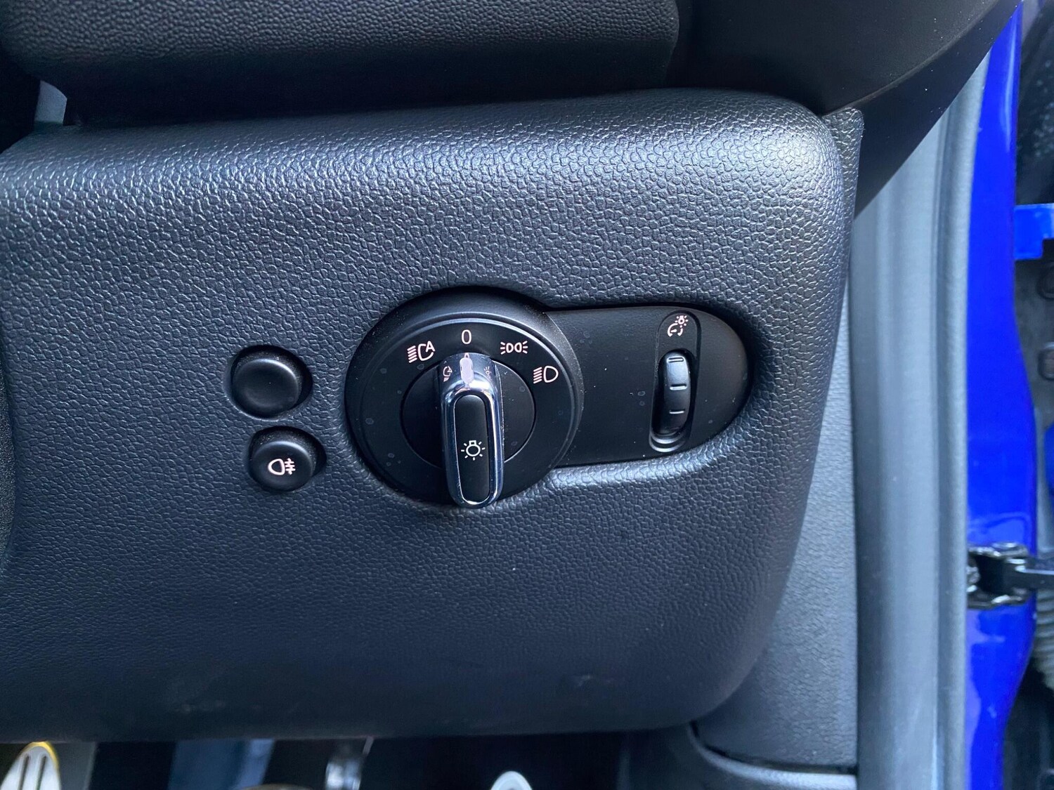 Used MINI Convertible 2019 for sale - 76727971: Photo 48