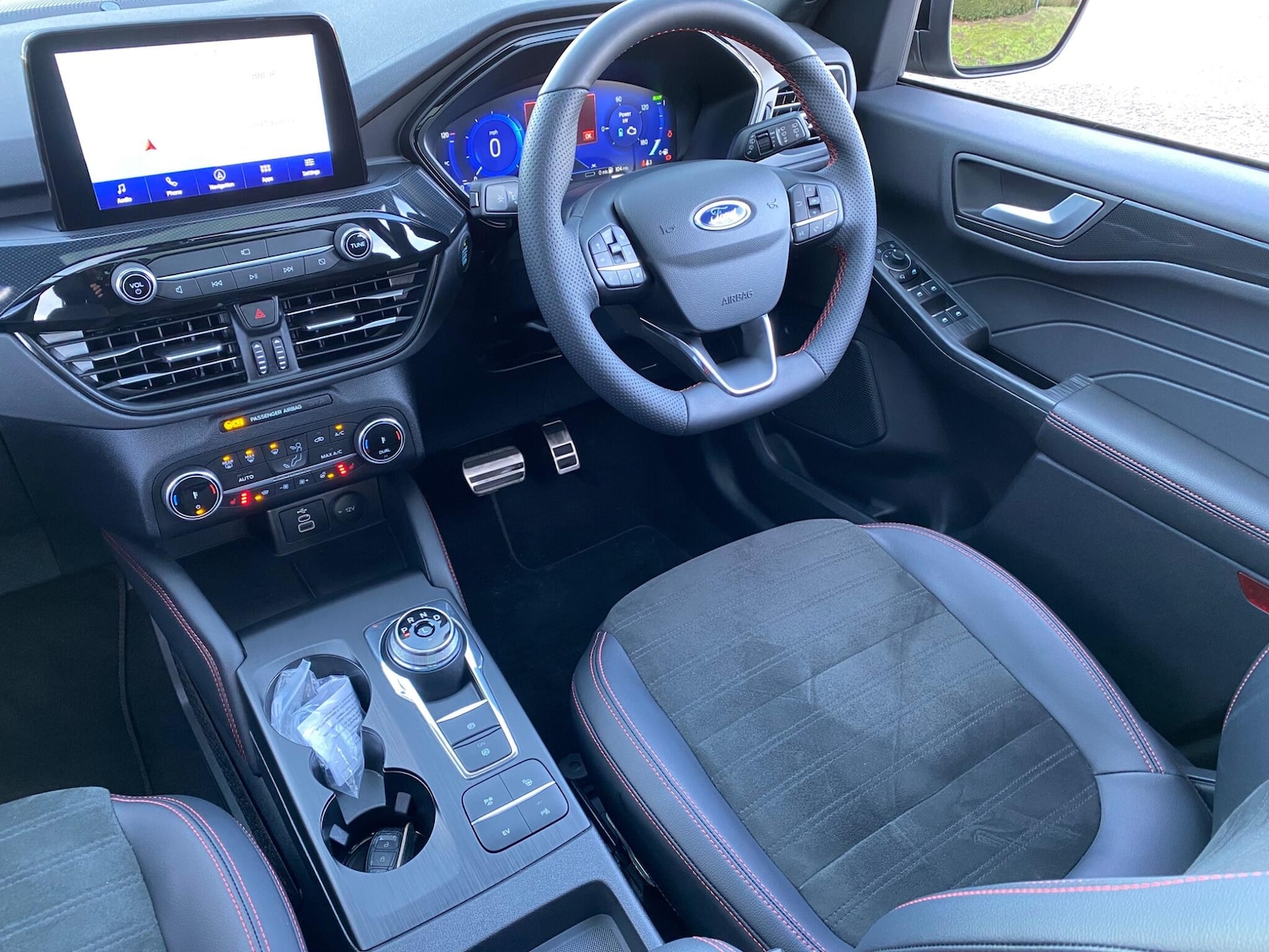 Used Ford Kuga 2023 for sale - 76976044: Photo 31