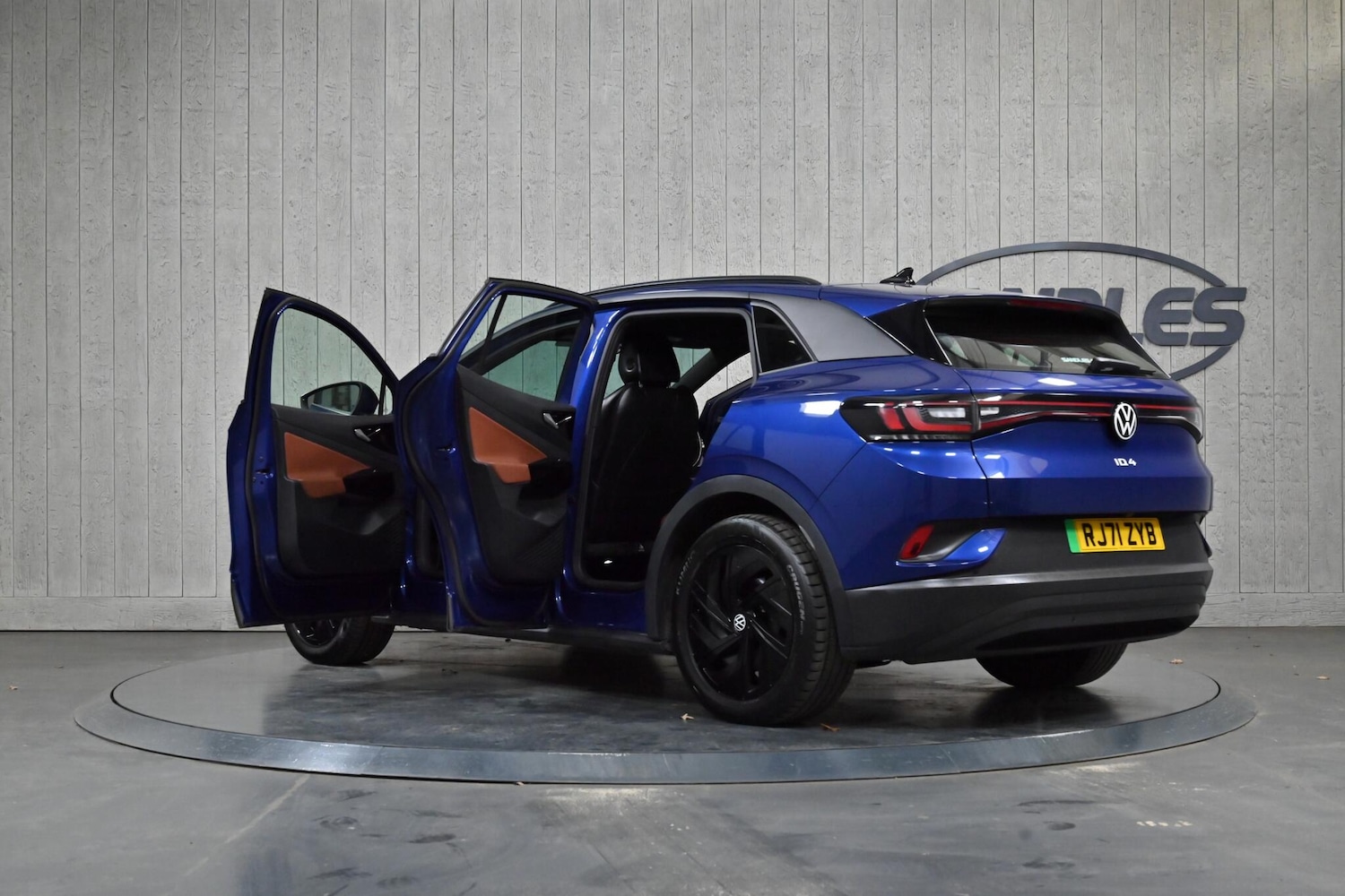 Used Volkswagen ID.4 2022 for sale - 78171100: Photo 13