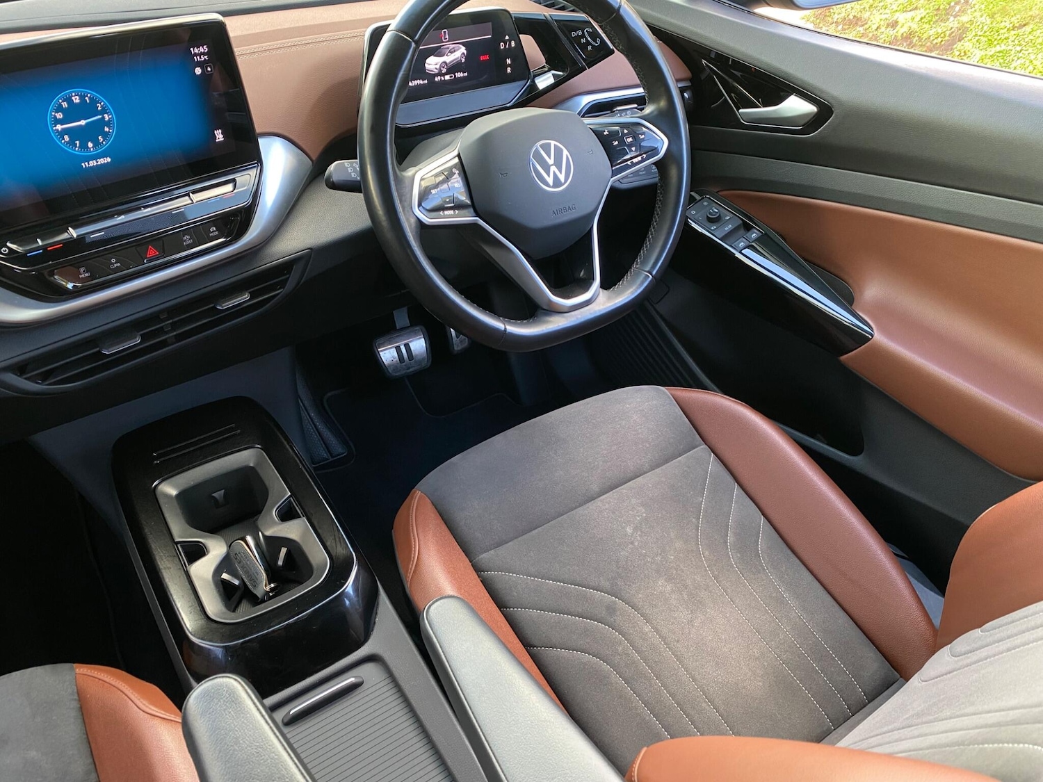 Used Volkswagen ID.4 2022 for sale - 78171100: Photo 2