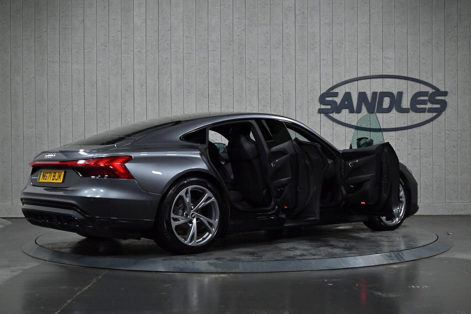 Used Audi e-tron GT 2021 for sale - 77306101: Photo 15