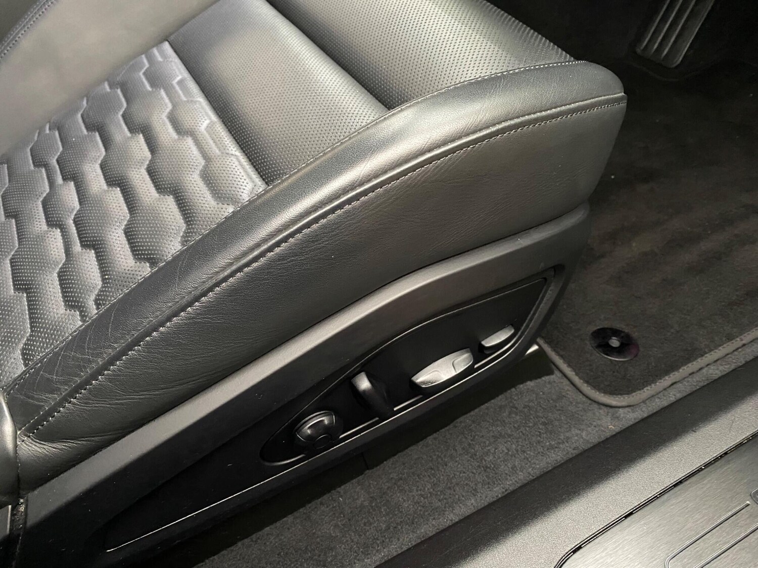 Used Audi e-tron GT 2021 for sale - 77306101: Photo 26