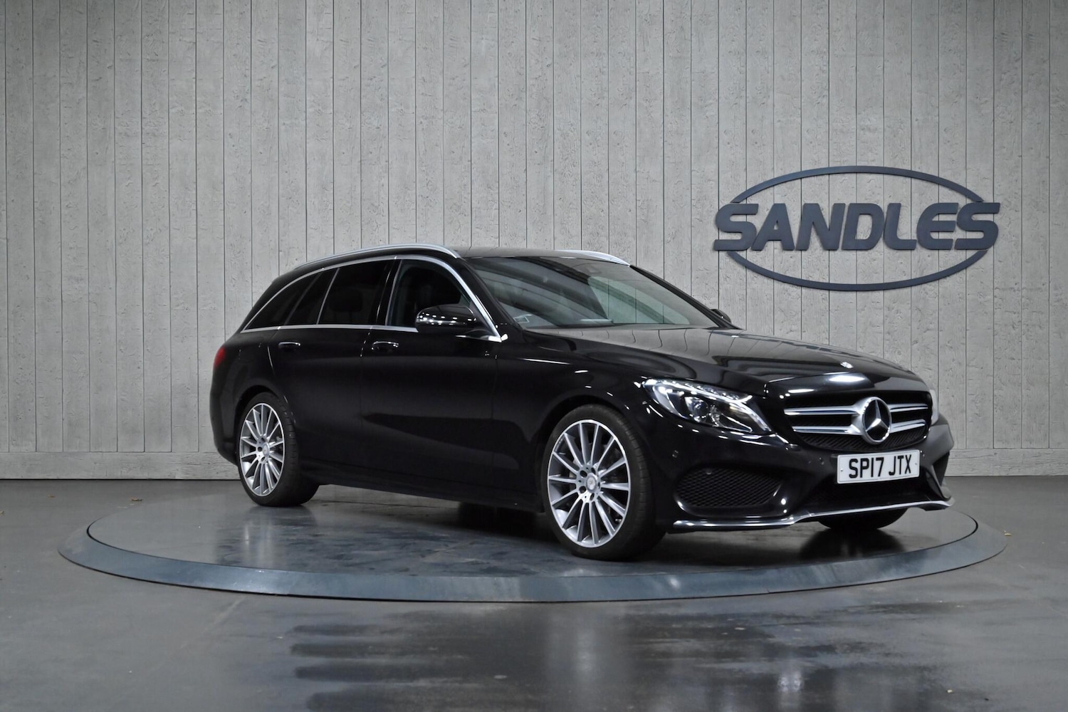 Used Mercedes-Benz C Class 2017 for sale - 76657725: Photo 1