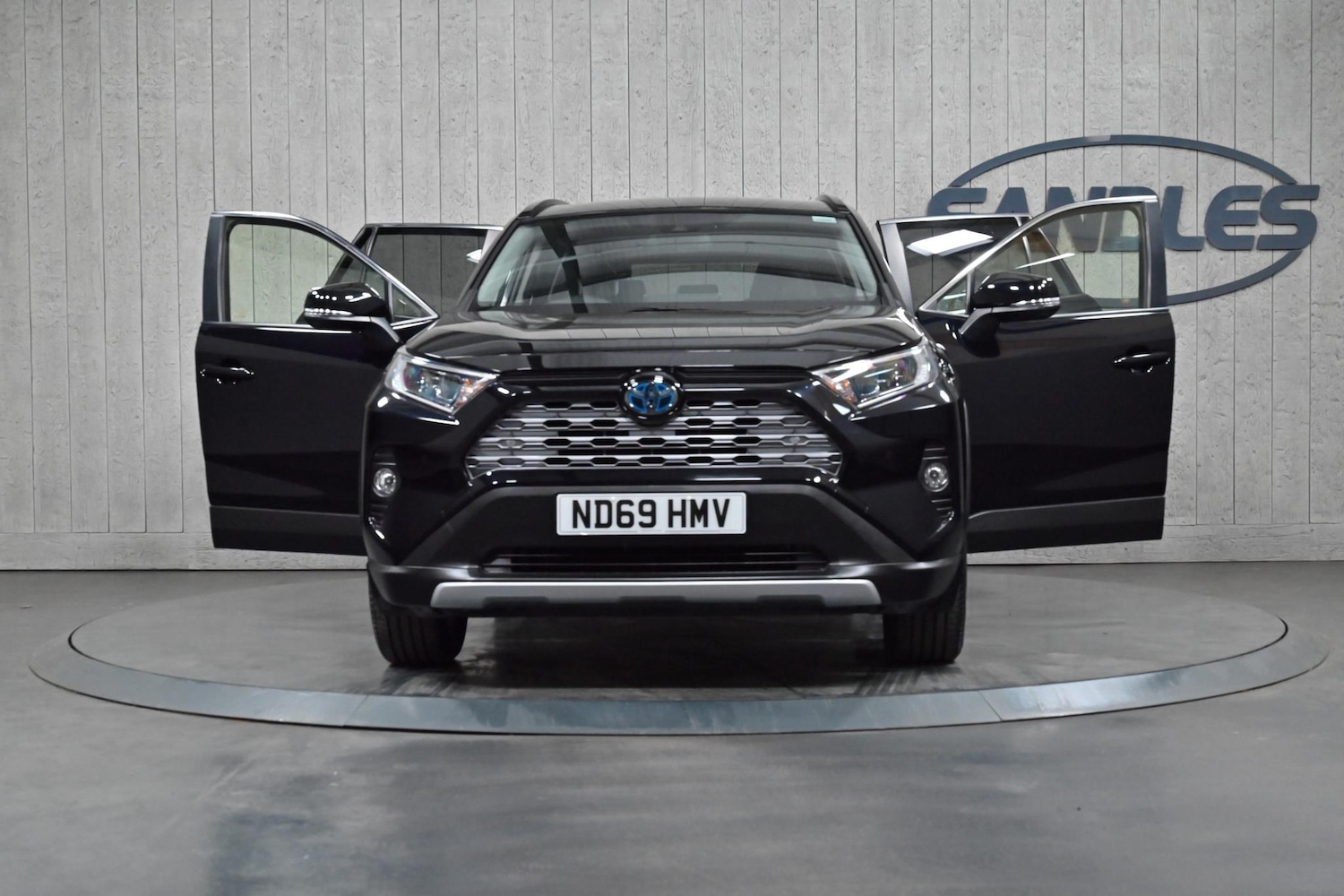 Used Toyota RAV4 2020 for sale - 77345370: Photo 10