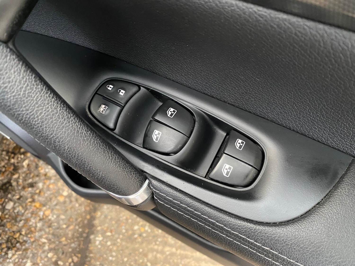 Used Nissan Qashqai 2017 for sale - 76898396: Photo 52