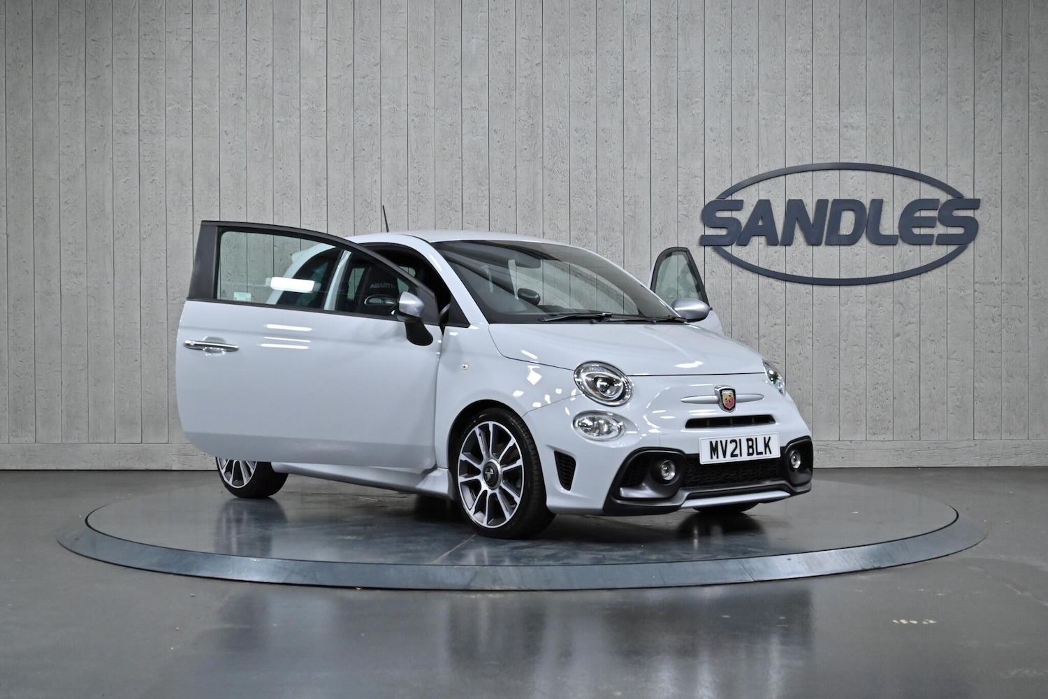 Used Abarth 595 2021 for sale - 76913170: Photo 9