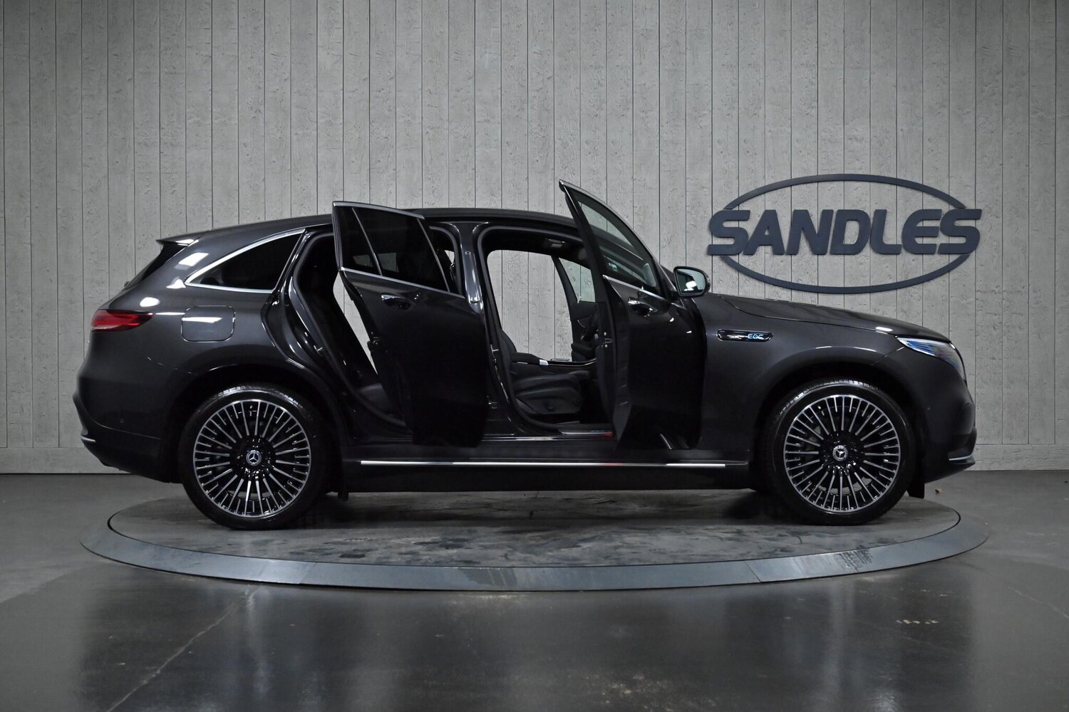 Used Mercedes-Benz EQC 2022 for sale - 77216090: Photo 12