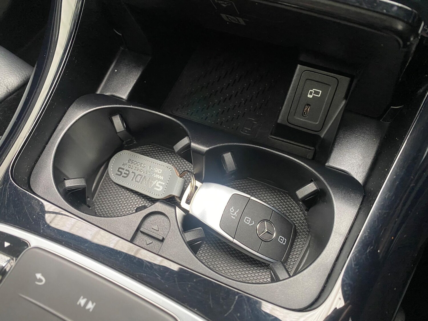 Used Mercedes-Benz EQC 2022 for sale - 77216090: Photo 44