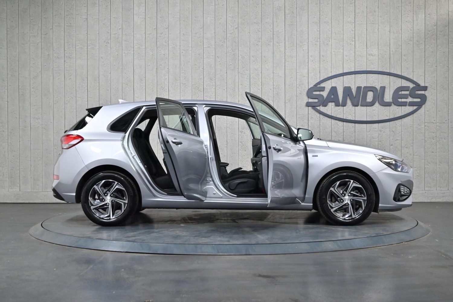 Used Hyundai i30 2023 for sale - 75808876: Photo 10