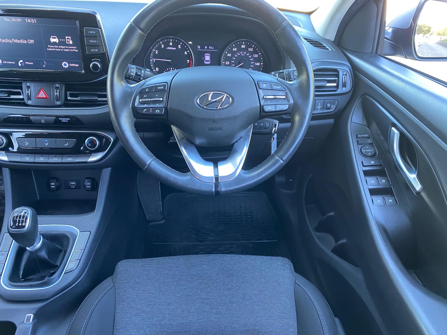 Used Hyundai i30 2023 for sale - 75808876: Photo 28