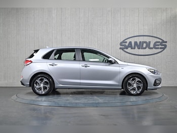Used Hyundai i30 2023 for sale - 75808876: Photo 3