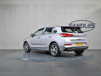 Used Hyundai i30 2023 for sale - 75808876: Photo 4