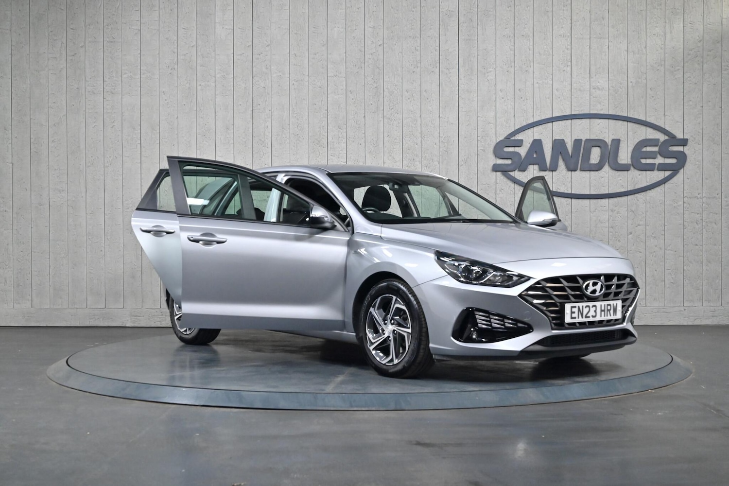 Used Hyundai i30 2023 for sale - 75808876: Photo 8