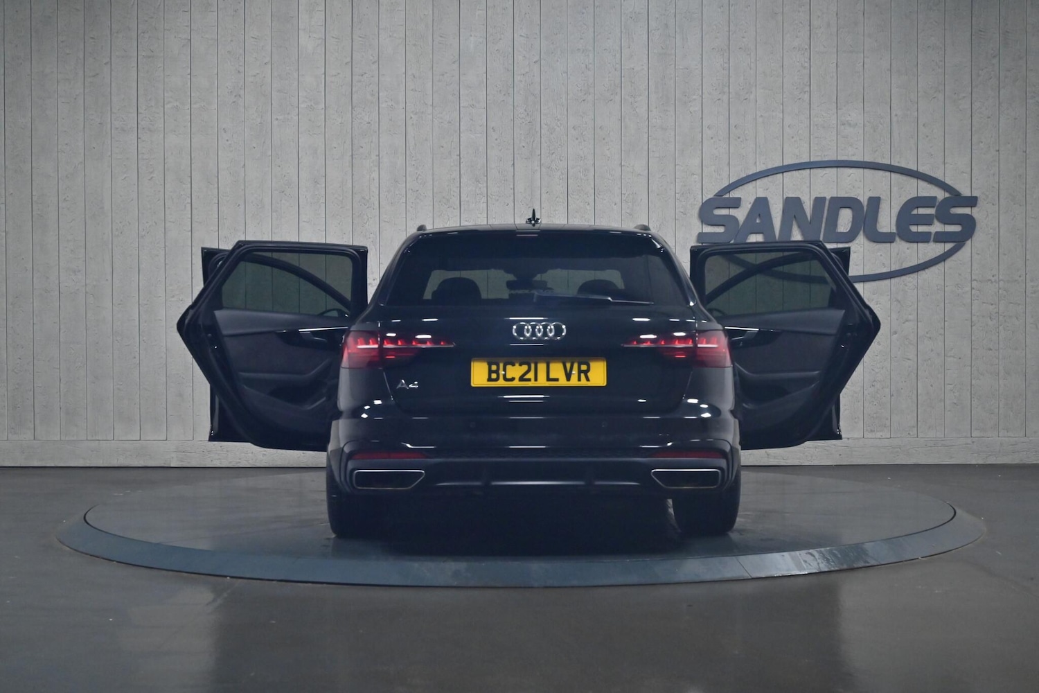 Used Audi A4 Avant 2021 for sale - 76031525: Photo 12