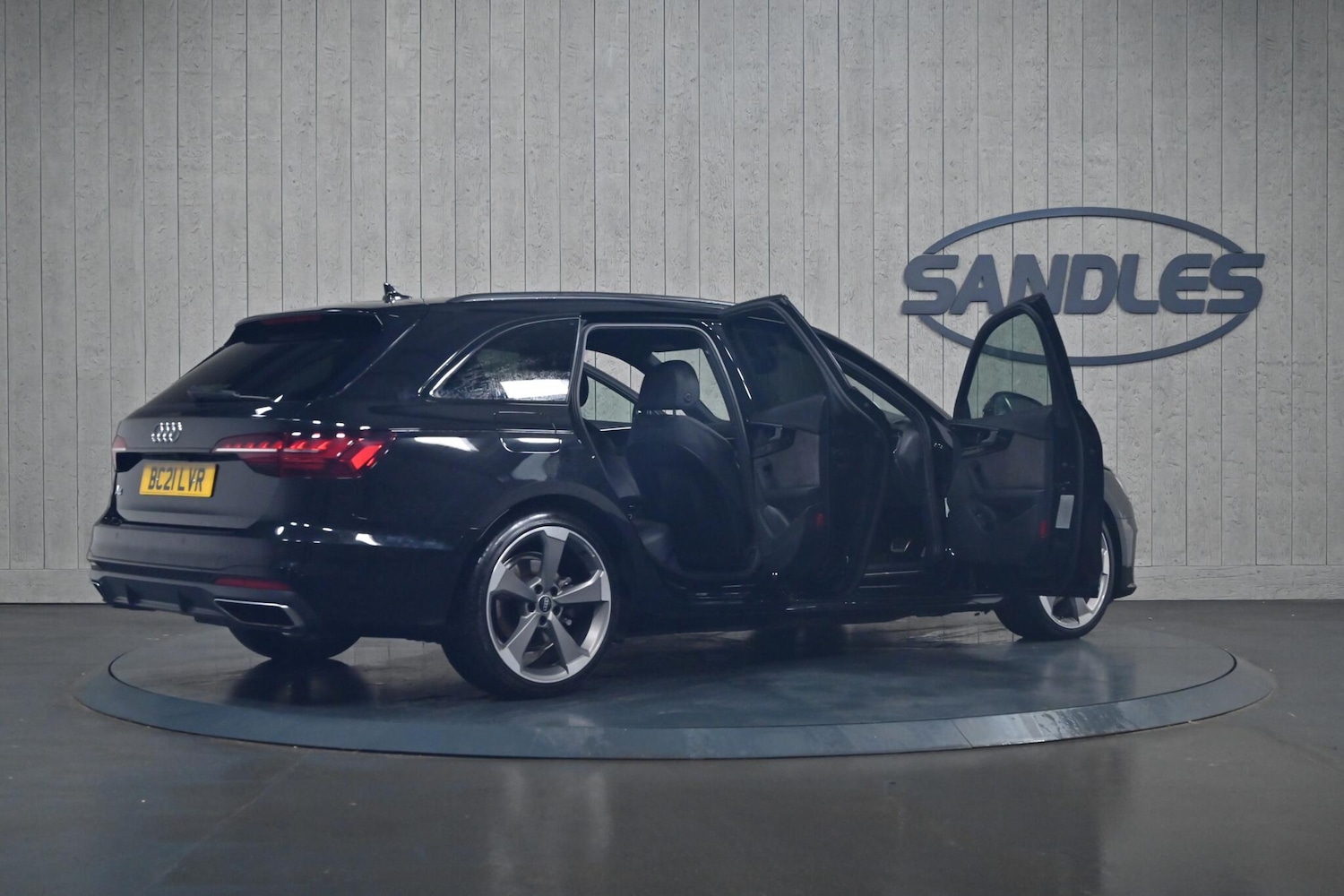Used Audi A4 Avant 2021 for sale - 76031525: Photo 13