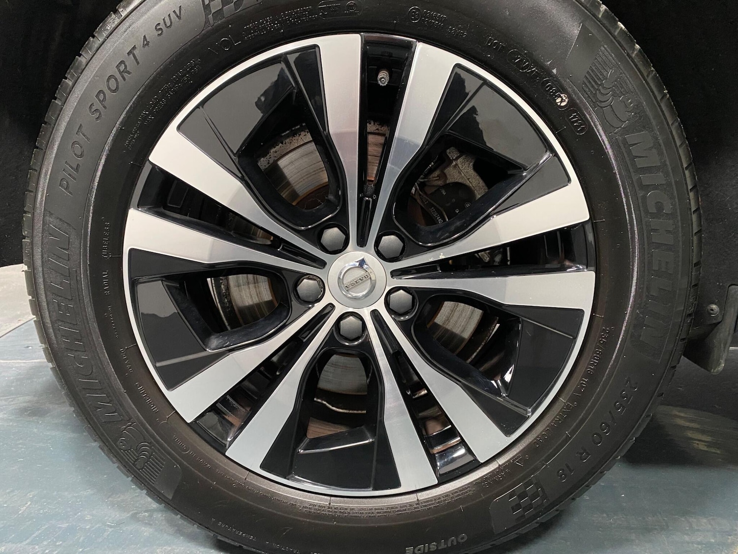 Used Volvo XC60 2021 for sale - 76989548: Photo 20