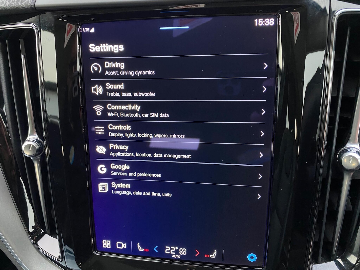 Used Volvo XC60 2021 for sale - 76989548: Photo 34