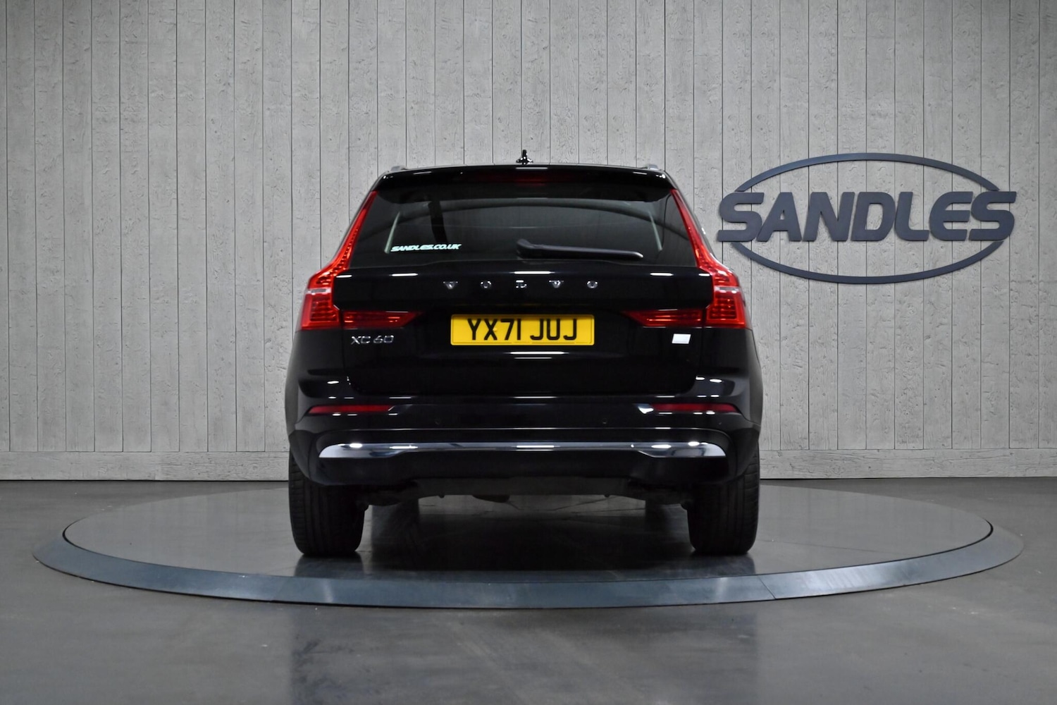 Used Volvo XC60 2021 for sale - 76989548: Photo 5