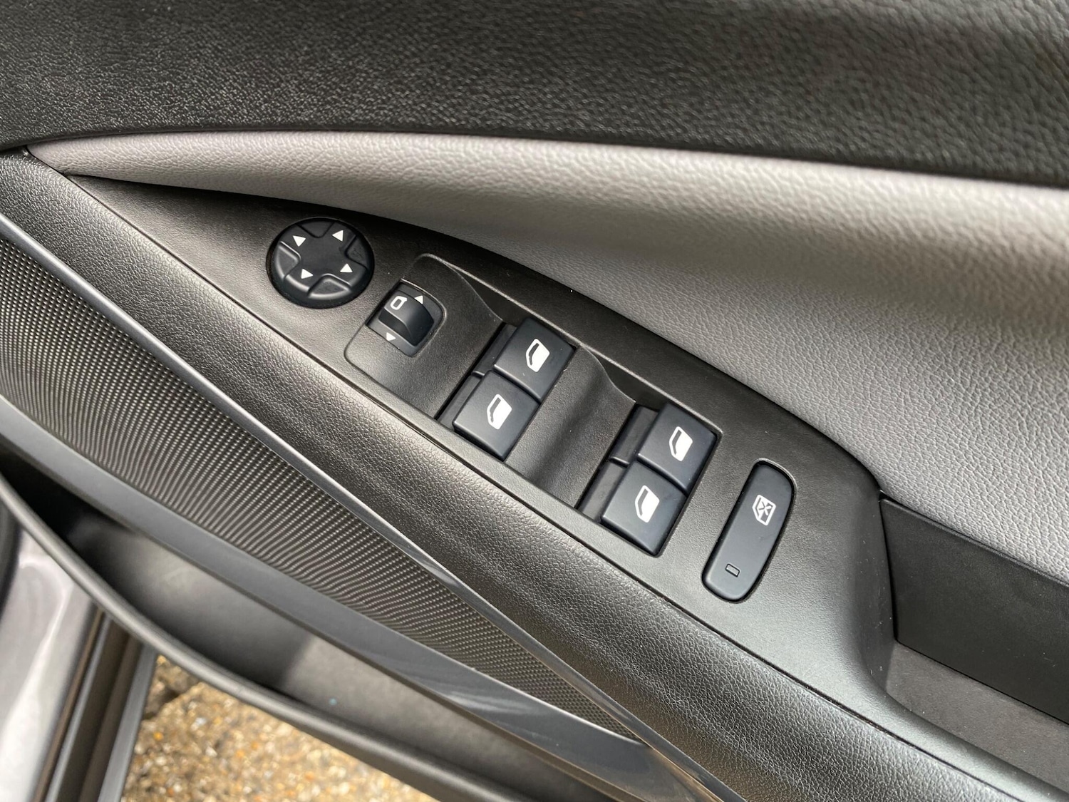 Used Vauxhall Crossland X 2020 for sale - 76337823: Photo 47