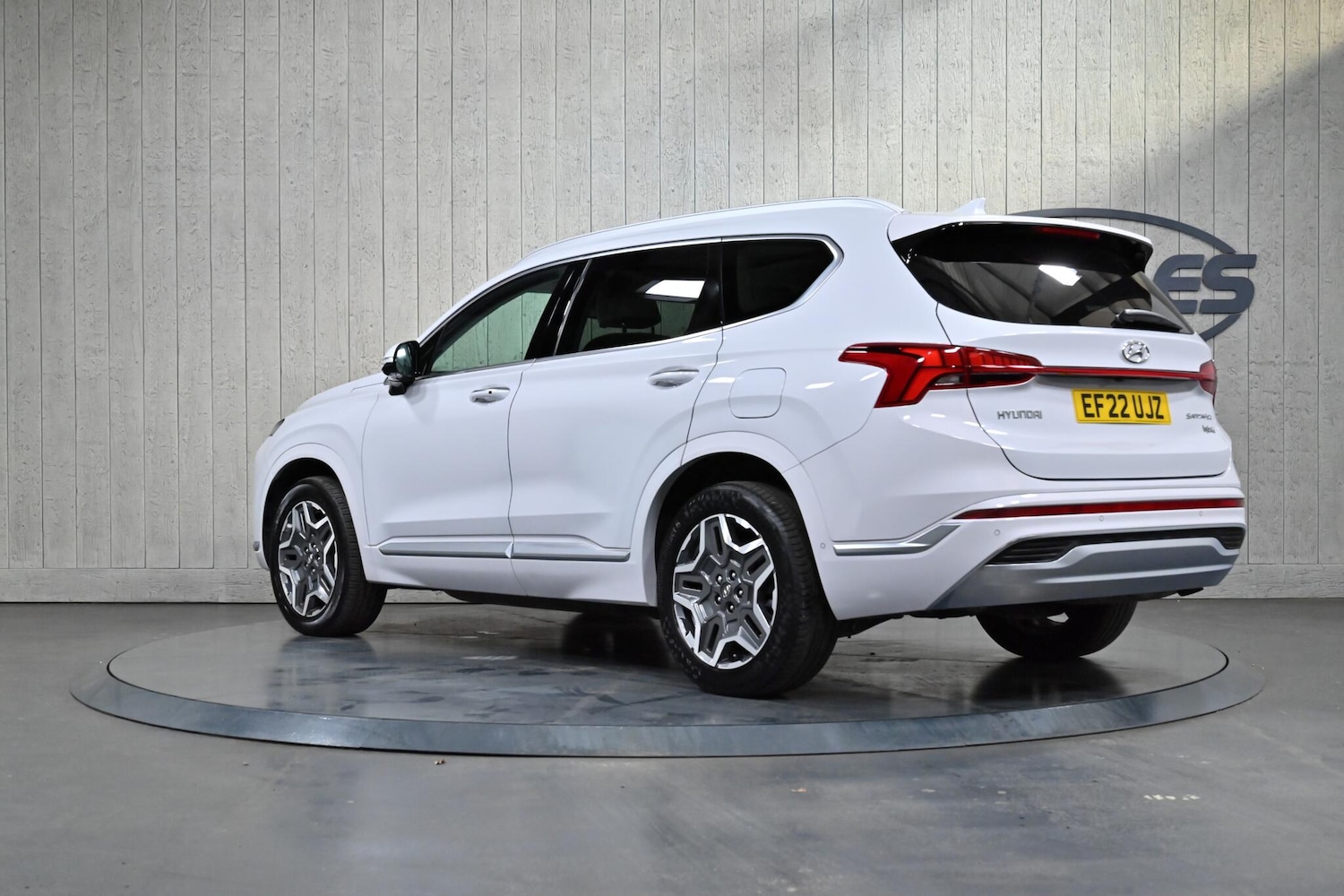 Used Hyundai Santa Fe 2022 for sale - 76994736: Photo 4