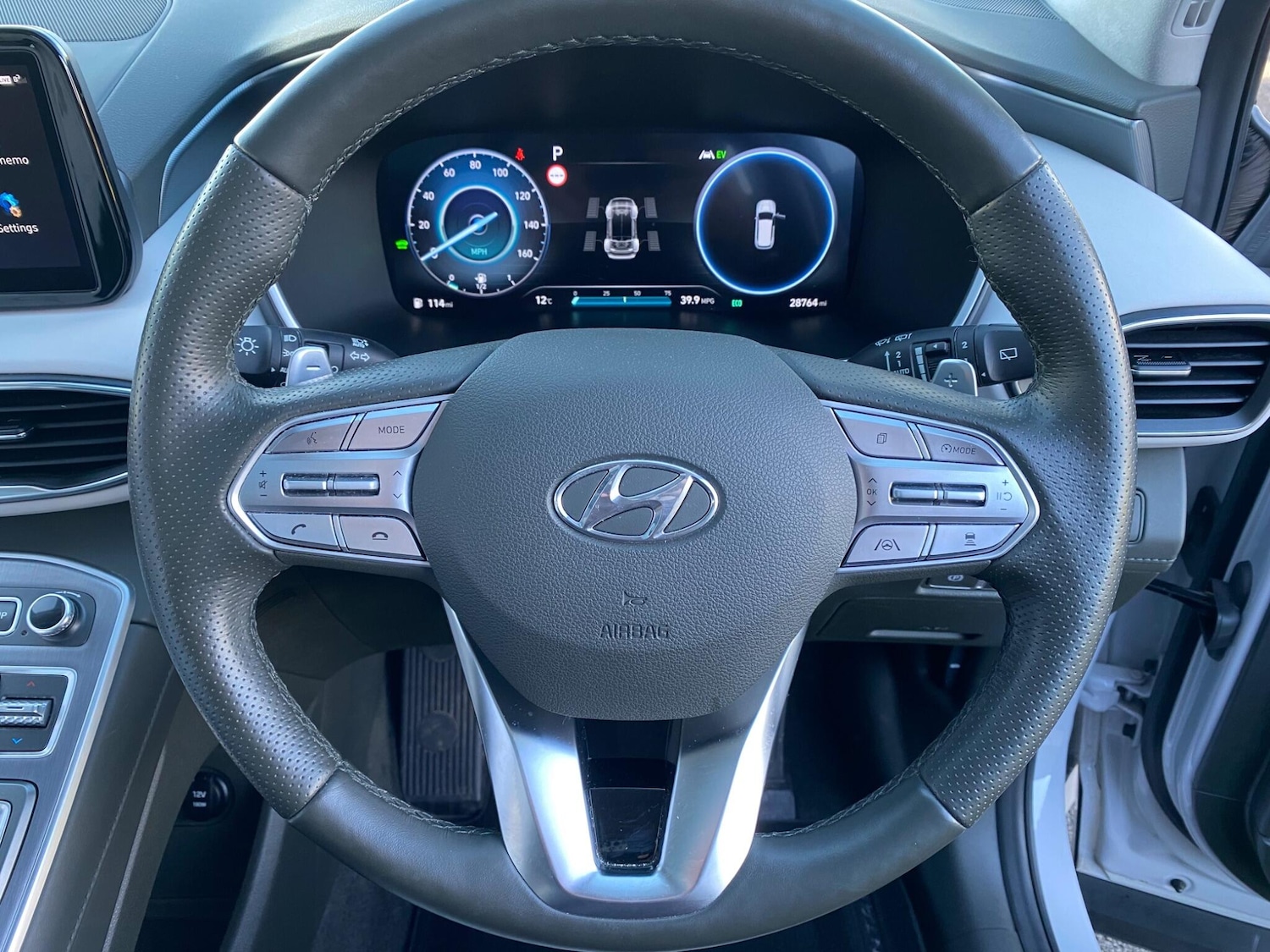 Used Hyundai Santa Fe 2022 for sale - 76994736: Photo 42