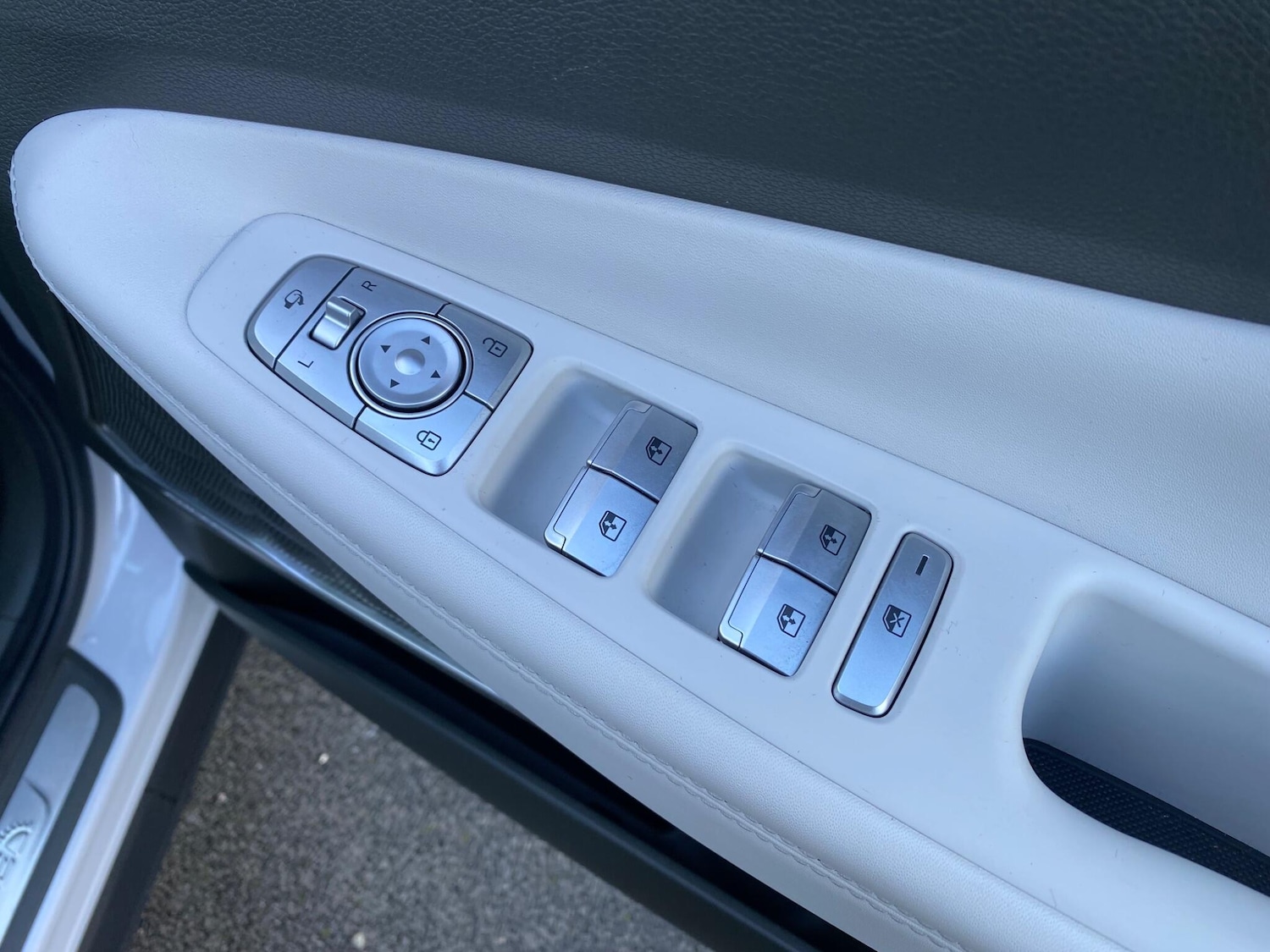 Used Hyundai Santa Fe 2022 for sale - 76994736: Photo 48