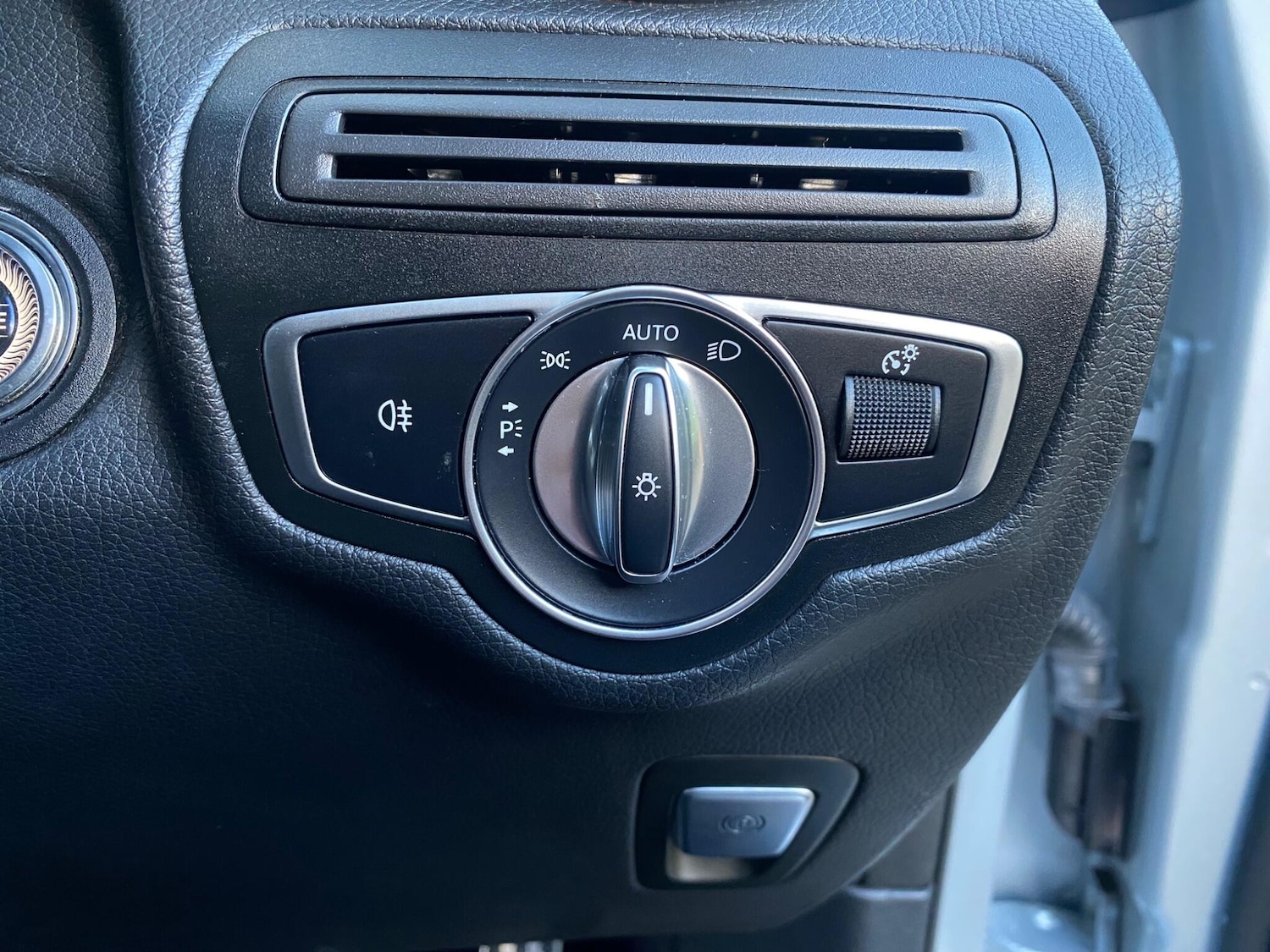 Used Mercedes-Benz GLC 2022 for sale - 76573766: Photo 45