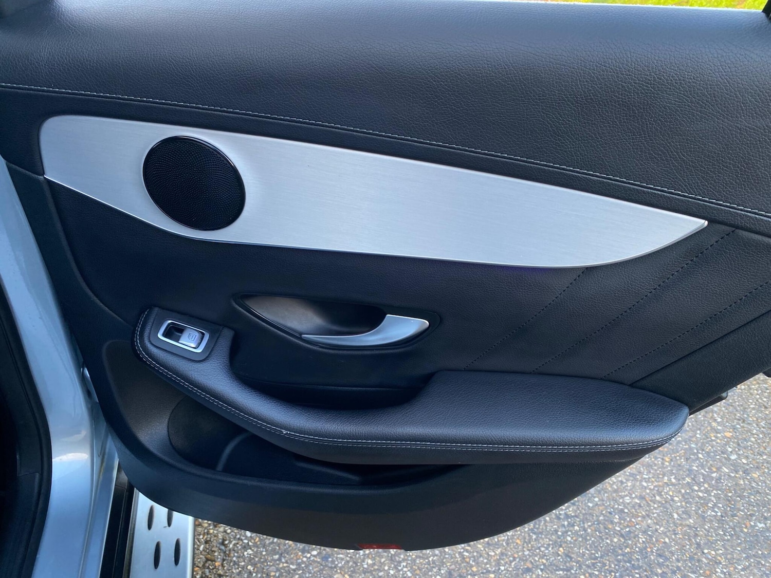 Used Mercedes-Benz GLC 2022 for sale - 76573766: Photo 51