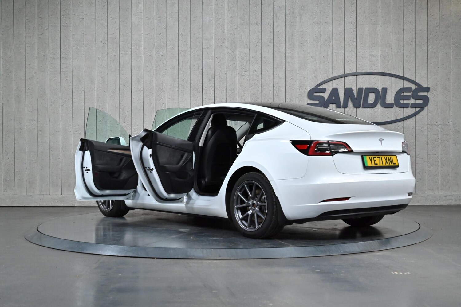 Used Tesla Model 3 2021 for sale - 76850027: Photo 12