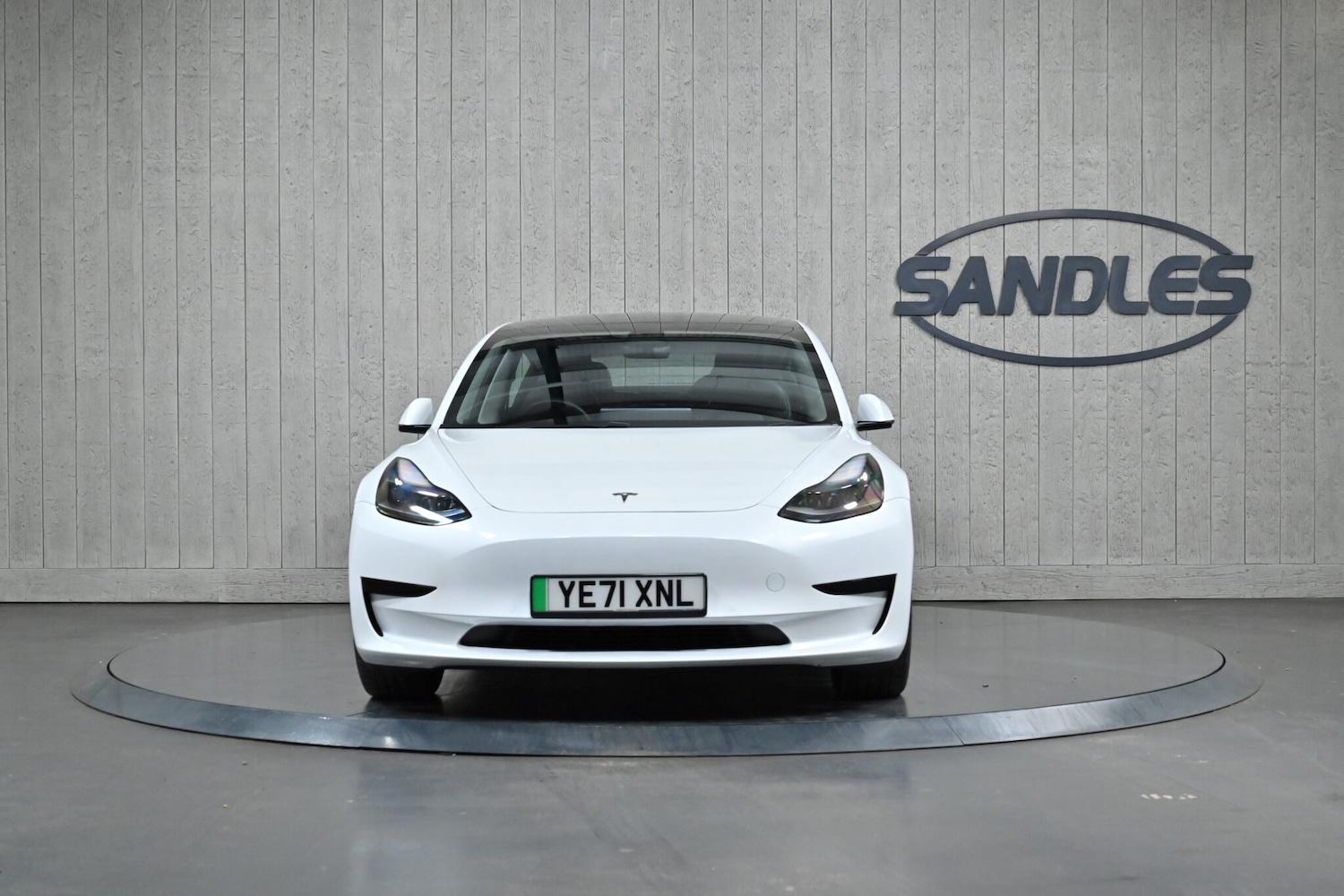 Used Tesla Model 3 2021 for sale - 76850027: Photo 2