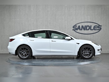 Used Tesla Model 3 2021 for sale - 76850027: Photo