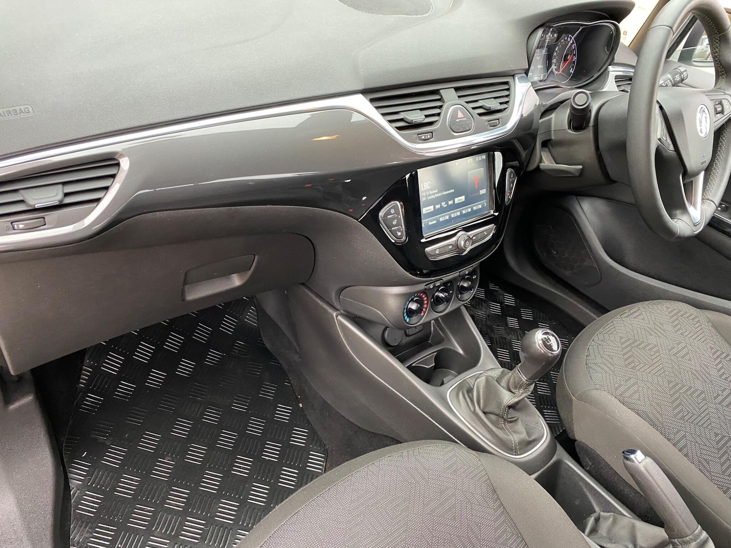 Used Vauxhall Corsa 2018 for sale - 76521659: Photo 28