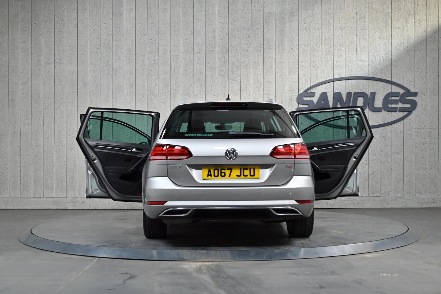 Used Volkswagen Golf 2017 for sale - 77586661: Photo 14