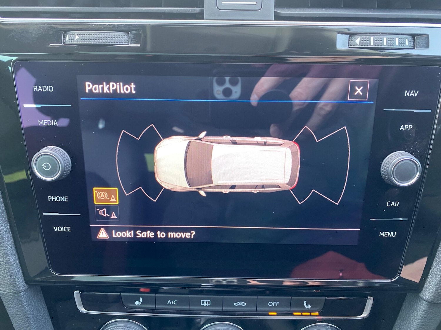 Used Volkswagen Golf 2017 for sale - 77586661: Photo 35