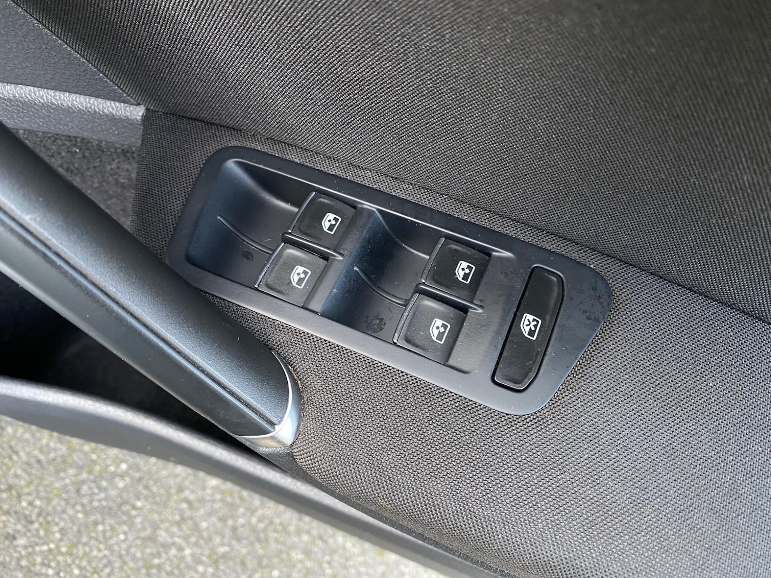 Used Volkswagen Golf 2017 for sale - 77586661: Photo 50