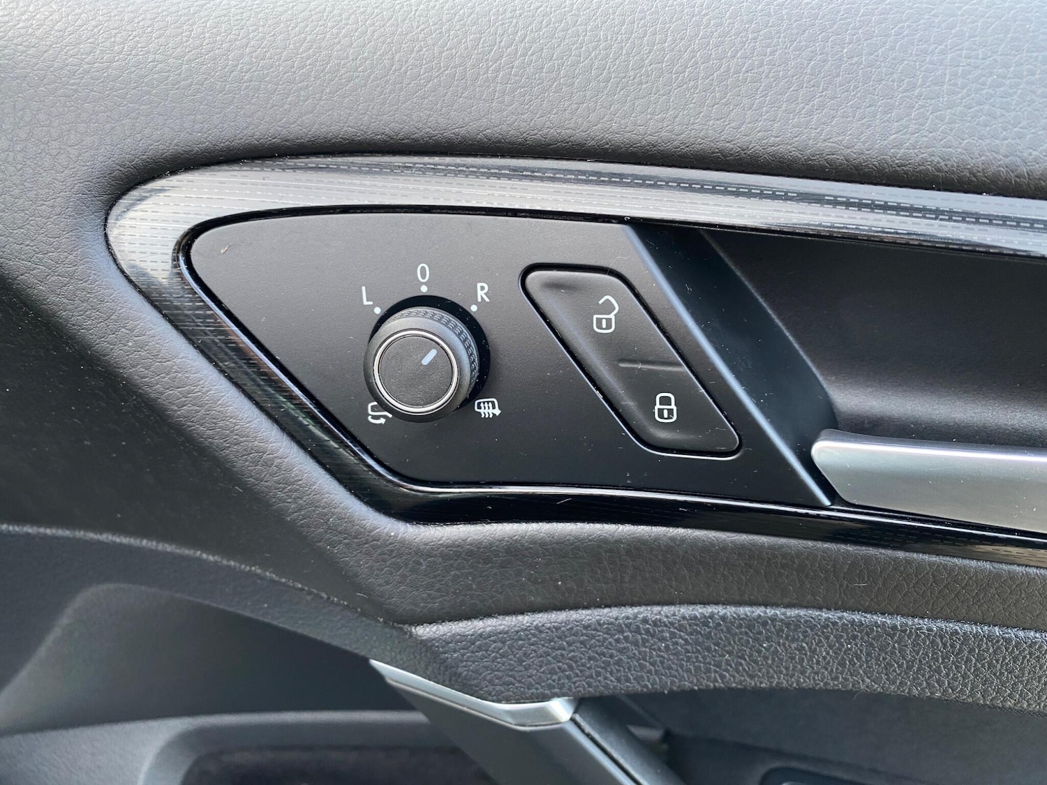 Used Volkswagen Golf 2017 for sale - 77586661: Photo 51